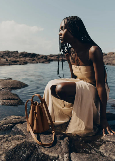 Valersia Poléne  Numéro Huit | Genuine leather and minimalist design