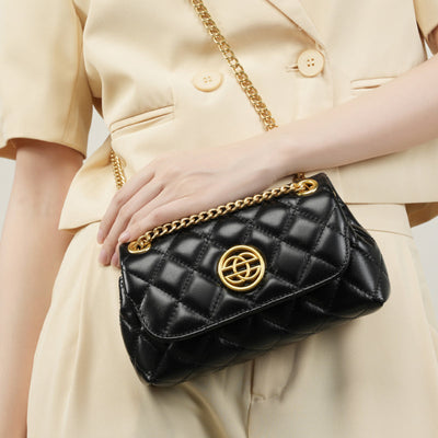 Valersia Zarif Sailor chain bag | Classic and elegant design