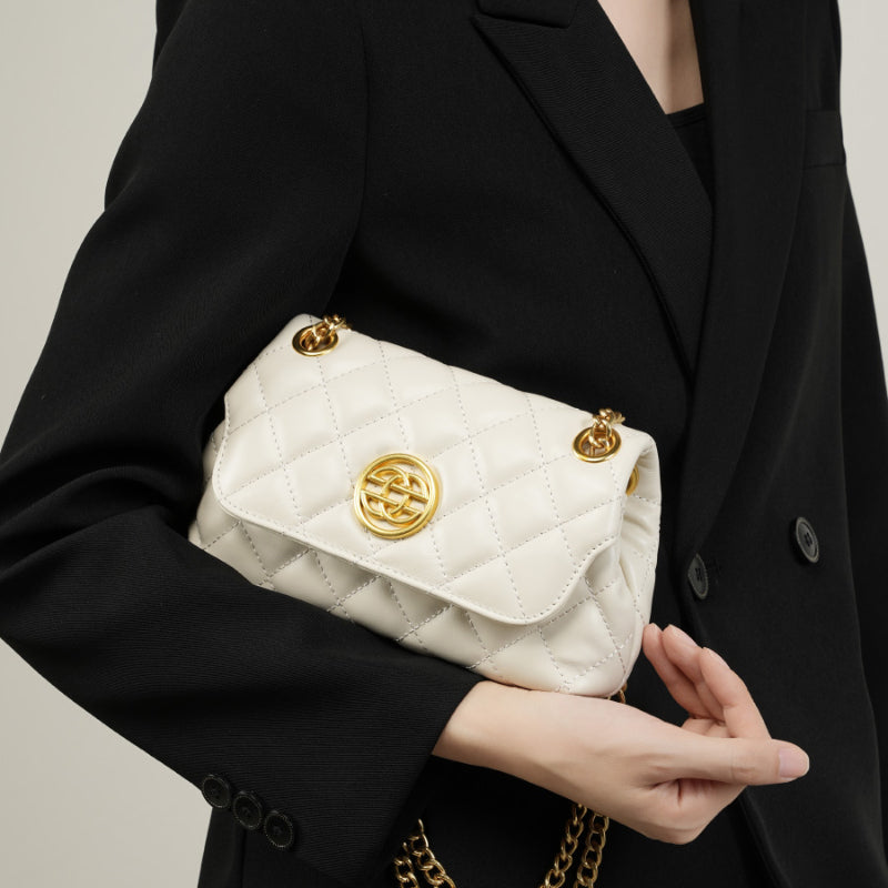 Valersia Zarif Sailor chain bag | Classic and elegant design
