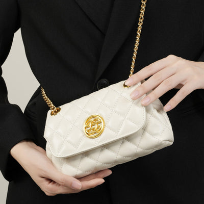 Valersia Zarif Sailor chain bag | Classic and elegant design
