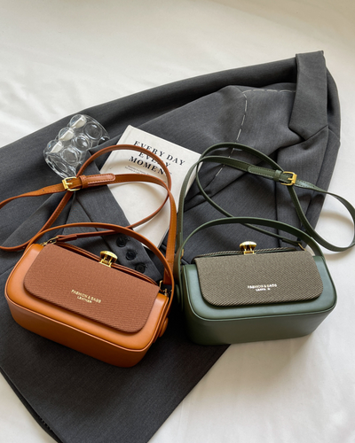 Valersia Retro II shoulder bag with coloured fabric flap | Elegant and functional design