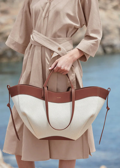 Valersia Poléne bag in genuine leather | Elegant and spacious design