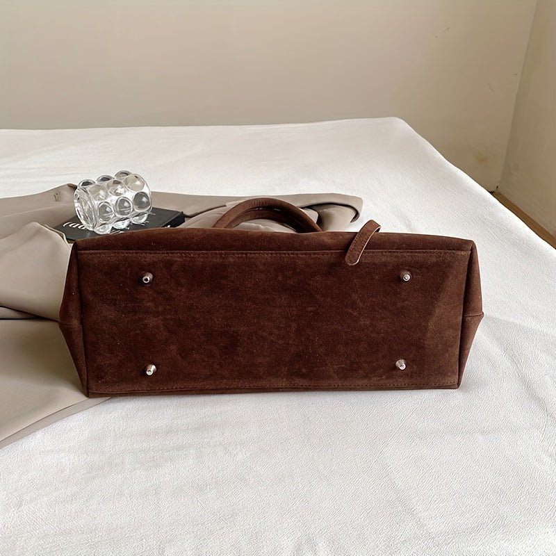 Valersia Elegant bag with vintage suede belt