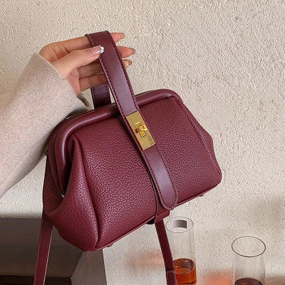 Valersia Modern luxury leather bag | Elegant and modern design