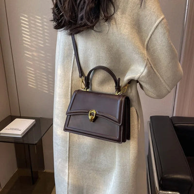 Valersia Elegant leather bag | Modern and refined design