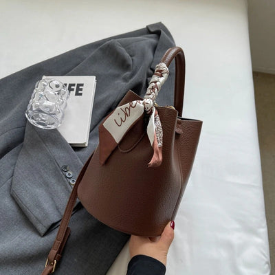 Valersia Senior leather bag | Luxurious and timeless design