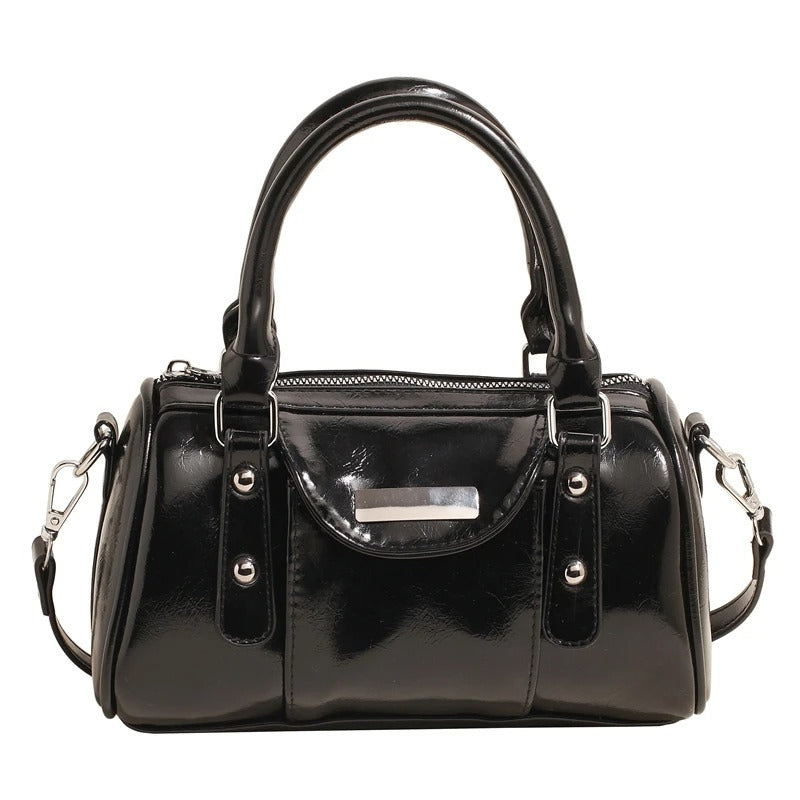 Valersia Modern luxury leather bag | Elegant and modern design