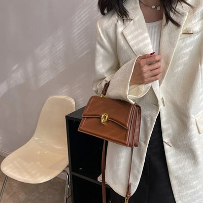 Valersia Elegant leather bag | Modern and refined design